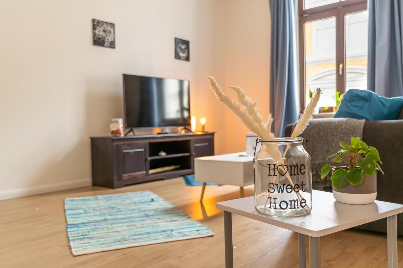 Zentral CITY Lage MODERN NETFLiX Küche WLAN, Hasselbachplatz, 4Schlafplätze Magdeburgo Exterior foto